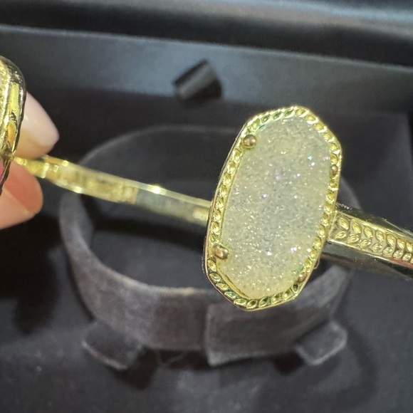 Kendra Scott Bracelet - Picture 2 of 4